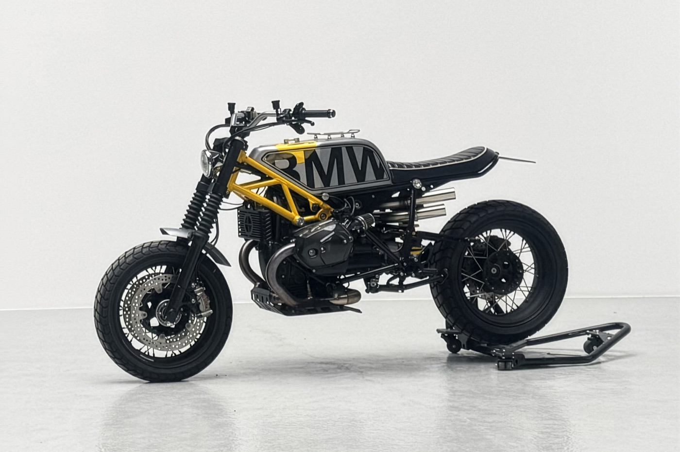 Zayqen Canvas RNineT Pure